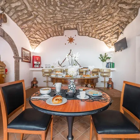 Palazzo Sassi 招待所