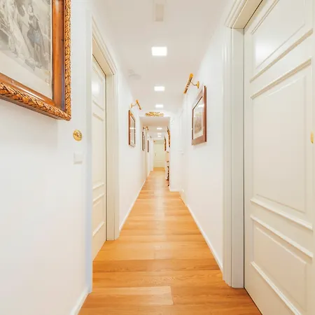 Palazzo Sassi 3* Meta