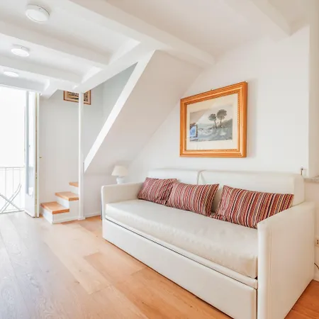 Affittacamere Palazzo Sassi 3*